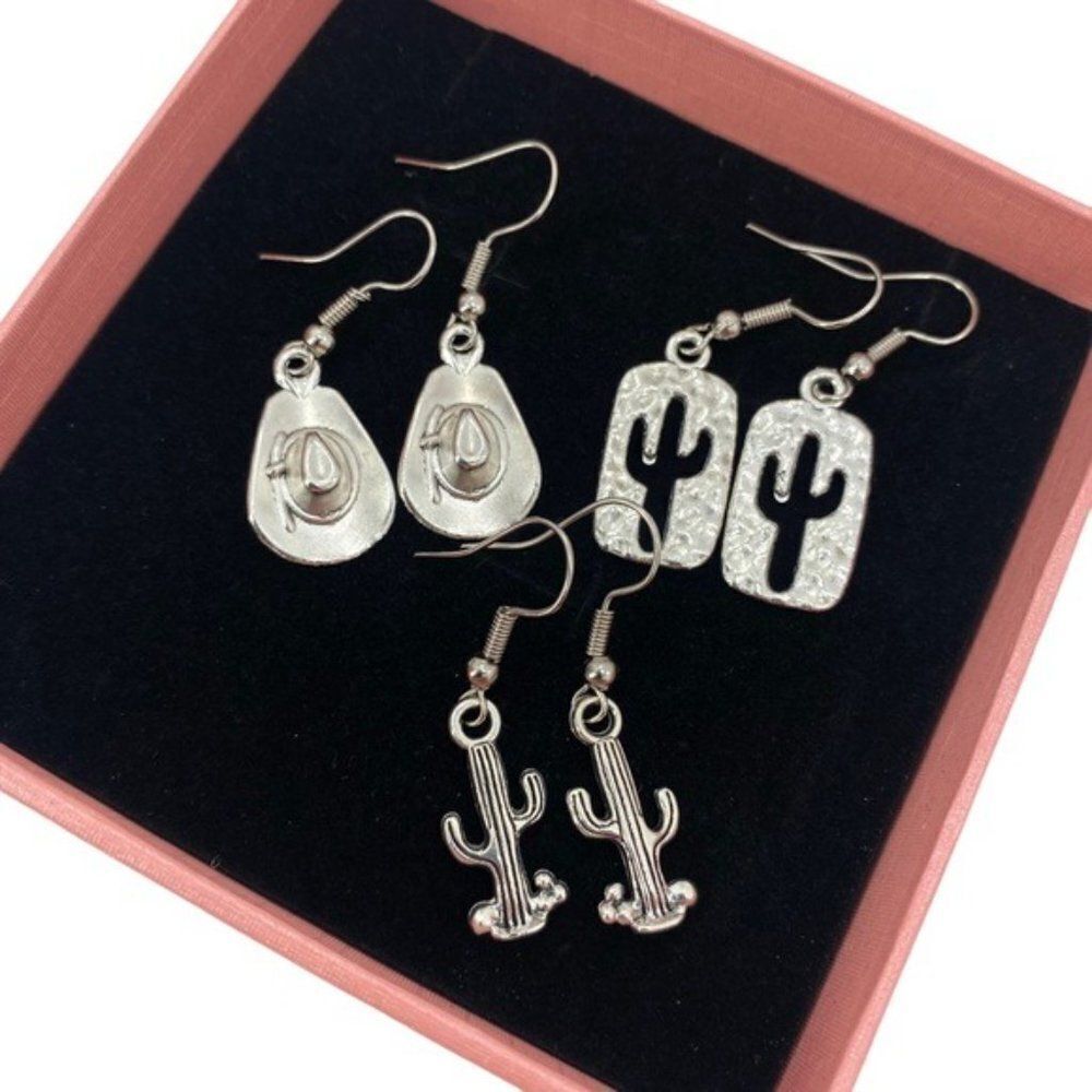Western Earrings Lot Cowboy Hat and Cactus - Picture 9 of 9